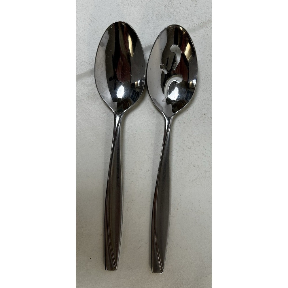 Set of 2 OneidaCraft Deluxe Stainless "Textura" 8-1/4" Serving Spoons 1- Slotted